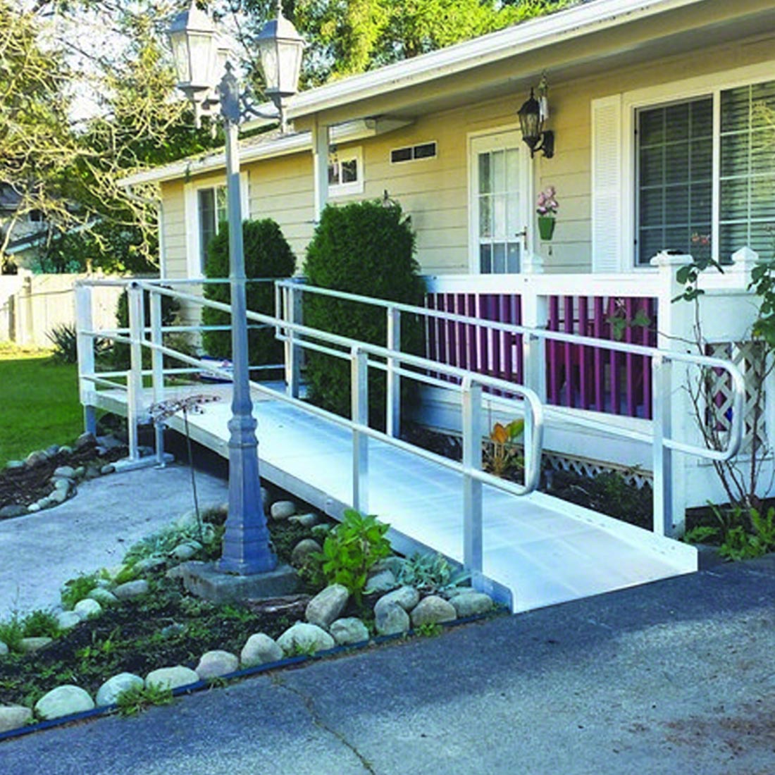Modular XP Aluminum Platform w/ Hand Rails, 48